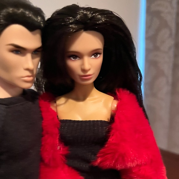 Fashion Doll Xian Xian Princess - Picture 3 of 9